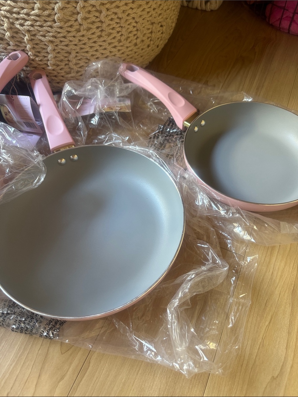Paris Hilton Cookware set of 3